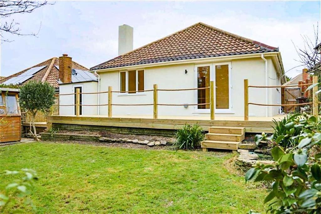 Blackthorn Way, Fairlight, East Sussex 3 bed detached bungalow £400,000