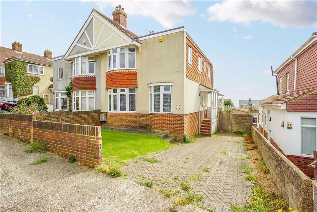Essenden Road, St. Leonardsonsea... 4 bed semidetached house £450,000