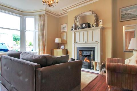 69 Beechgrove Terrace, Aberdeen, AB15 5DS