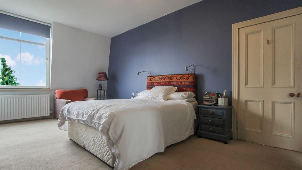 Bedroom 1 (Double with Ensuite)