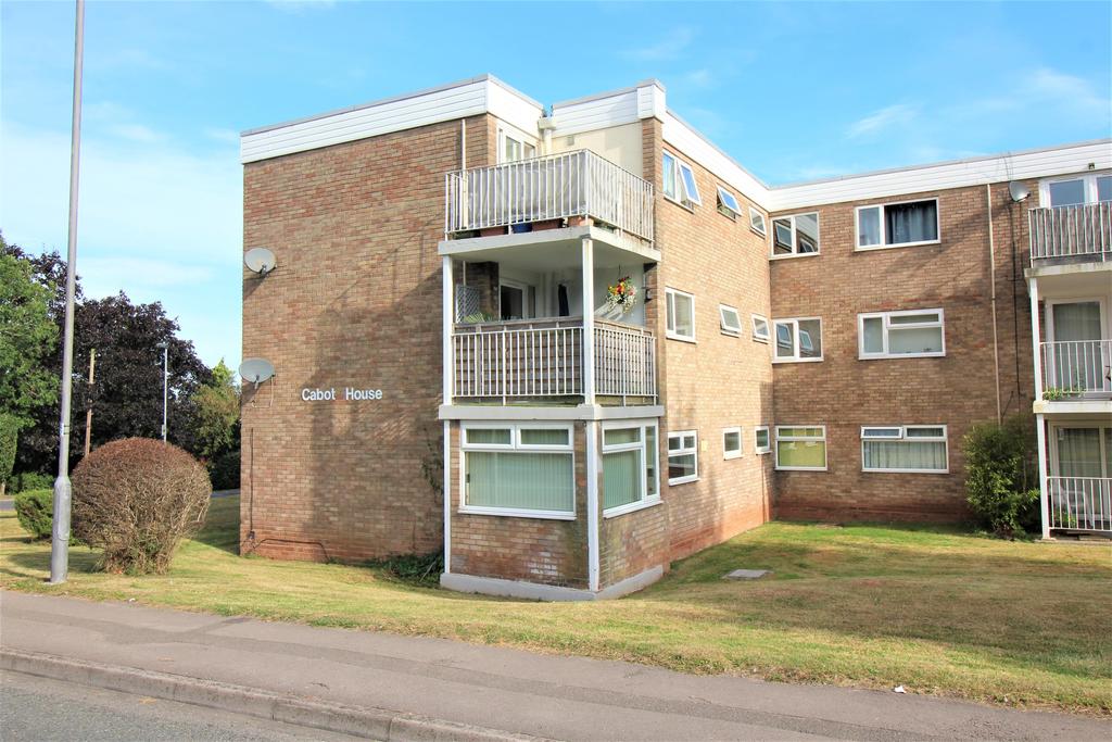 Sibland Way, Thornbury, Bristol, BS35 2ED 2 bed ground floor flat £