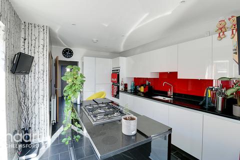2 Pearl Square, Chelmsford, CM2 9FP