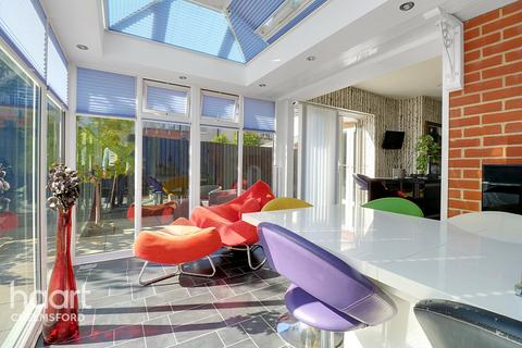 2 Pearl Square, Chelmsford, CM2 9FP