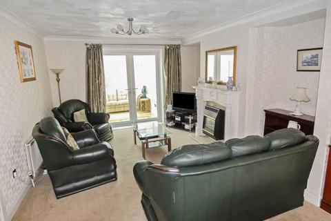 70 Claxheugh Road, South Hylton, Sunderland, SR4 0RG