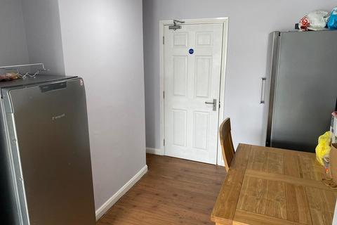 6 bedroom house share to rent, Colney Road