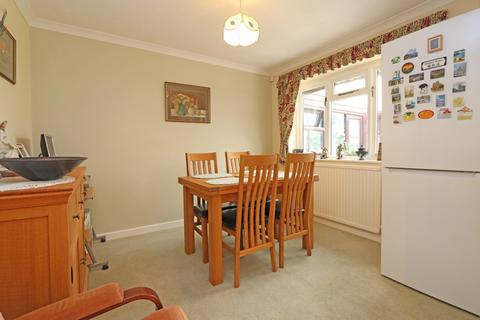 14 Apple Drive, Willand, Cullompton, EX15 2SF