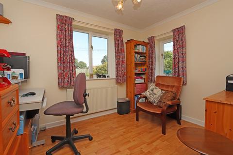 14 Apple Drive, Willand, Cullompton, EX15 2SF