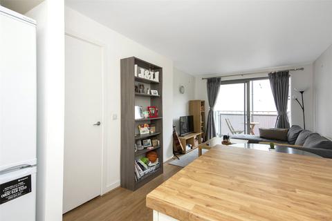 2 bedroom apartment for sale - Deals Gateway, Lewisham, SE13