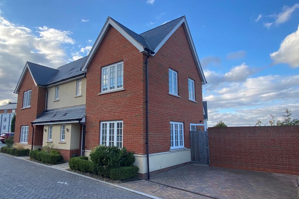 Mary Munnion Quarter, St Johns, Chelmsford, CM2 2 bed semidetached
