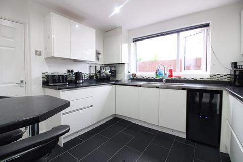 2 bedroom semi-detached house for sale, Watermead Road, Limbury Mead