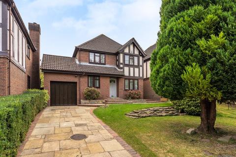 4 bedroom detached house for sale, Moat Close, Chelsfield, Orpington