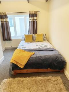House share to rent - Westlode Street, Spalding