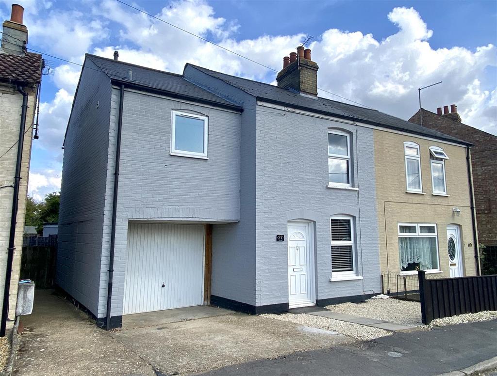 The Butts, Soham 3 bed house £312,500