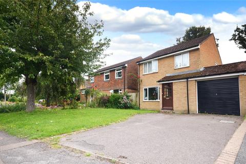 13 Bakehouse Road, Horley, RH6 8HQ