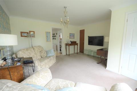 13 Bakehouse Road, Horley, RH6 8HQ