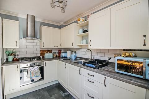 12 Chillington Close, Upper Halling, Rochester, ME2 1JX