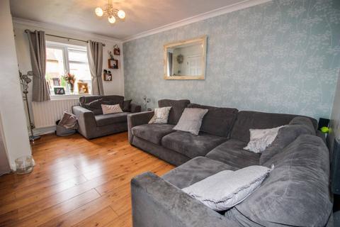 12 Chillington Close, Upper Halling, Rochester, ME2 1JX