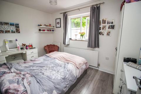 12 Chillington Close, Upper Halling, Rochester, ME2 1JX