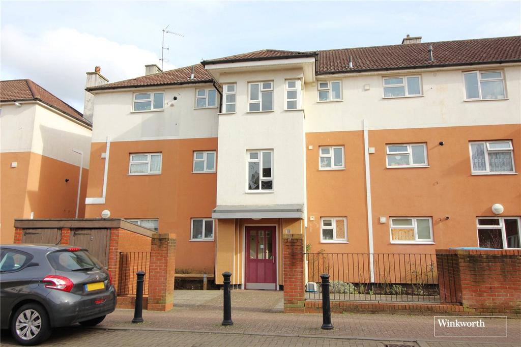 Tempsford Avenue, Borehamwood... 1 bed apartment £1,280 pcm (£295 pw)