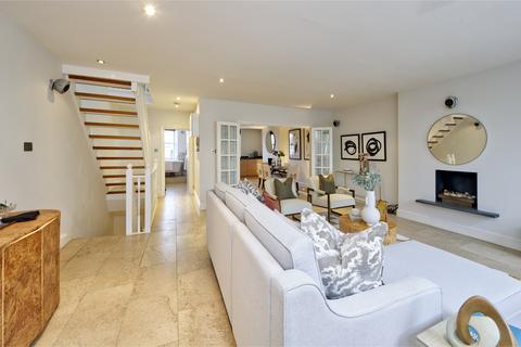 3 bedroom flat for sale, South Kensington SW7