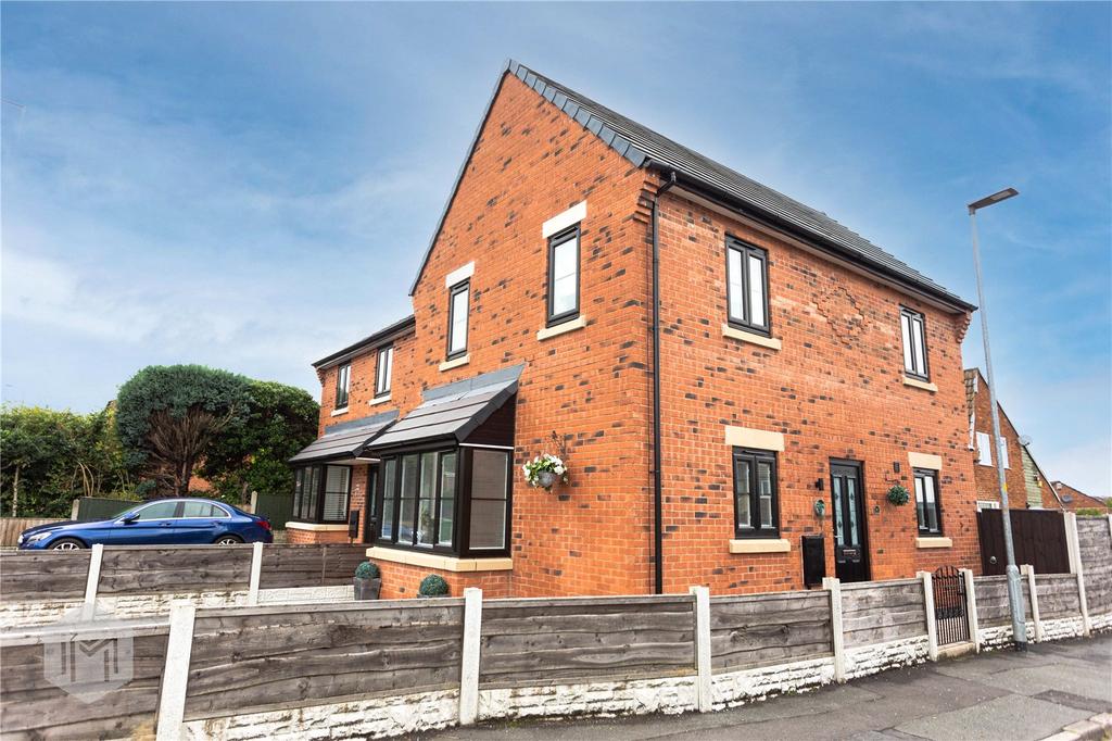 Taylor Road, Hindley Green, Wigan, WN2 3 bed semidetached house £190,000