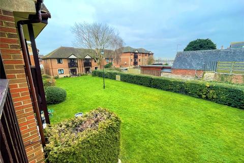 2 bedroom retirement property for sale - The Mulberrys, Royal Wootton Bassett, Swindon, SN4