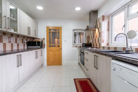 62 Esme Road, Birmingham, B11 4NN