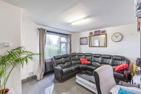 256 Broadoak Road, Ashton-under-lyne, OL6 8BB