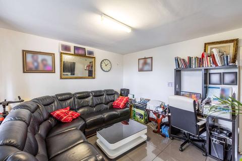 256 Broadoak Road, Ashton-under-lyne, OL6 8BB