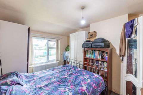 256 Broadoak Road, Ashton-under-lyne, OL6 8BB