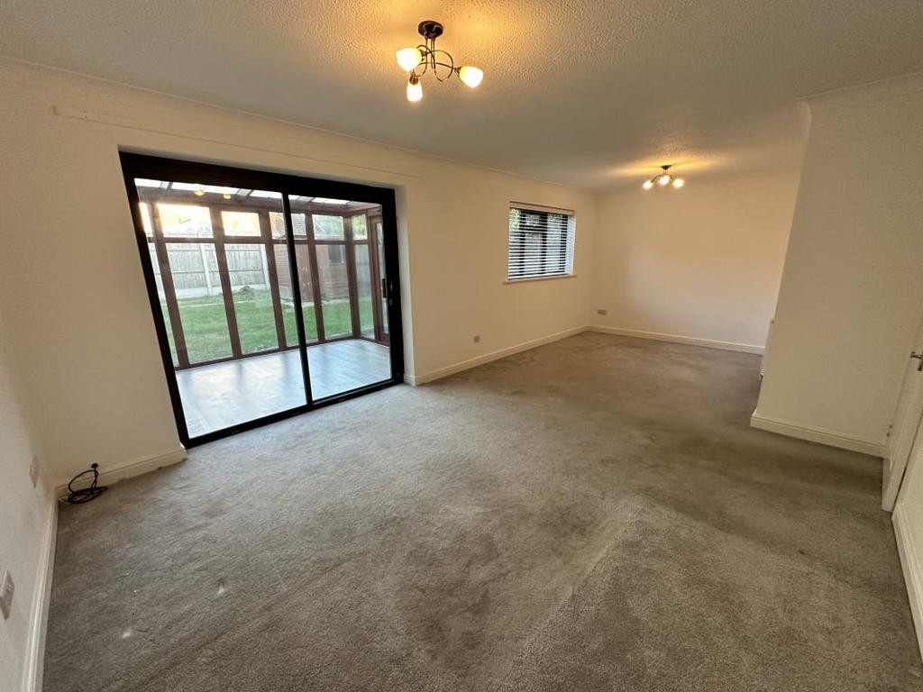 House in Holdenhurst, Littledown, Bournemouth - View 3