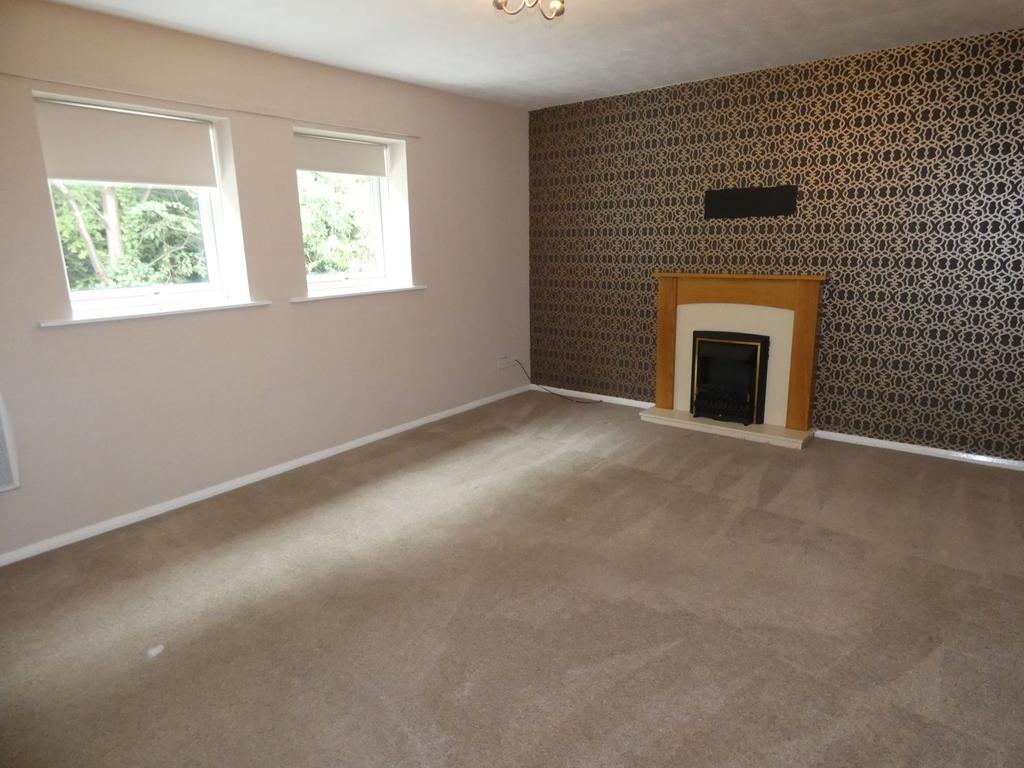 Hazelmoor, Hebburn, Hebburn, Tyne... 2 bed flat £550 pcm (£127 pw)