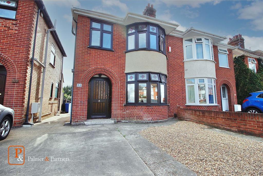 Ashcroft Road, Ipswich 3 bed semidetached house £260,000