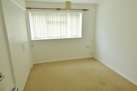 16 Brookers Close, Ashtead, KT21 2JS