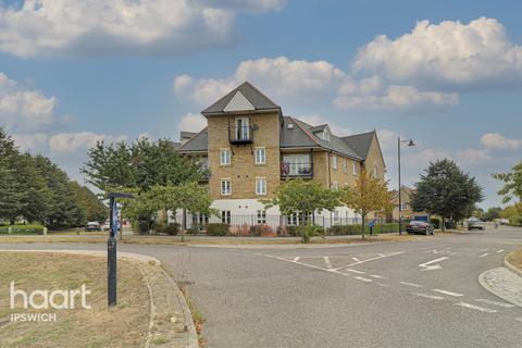 96 Alnesbourn Crescent, Ipswich, IP3 9GD