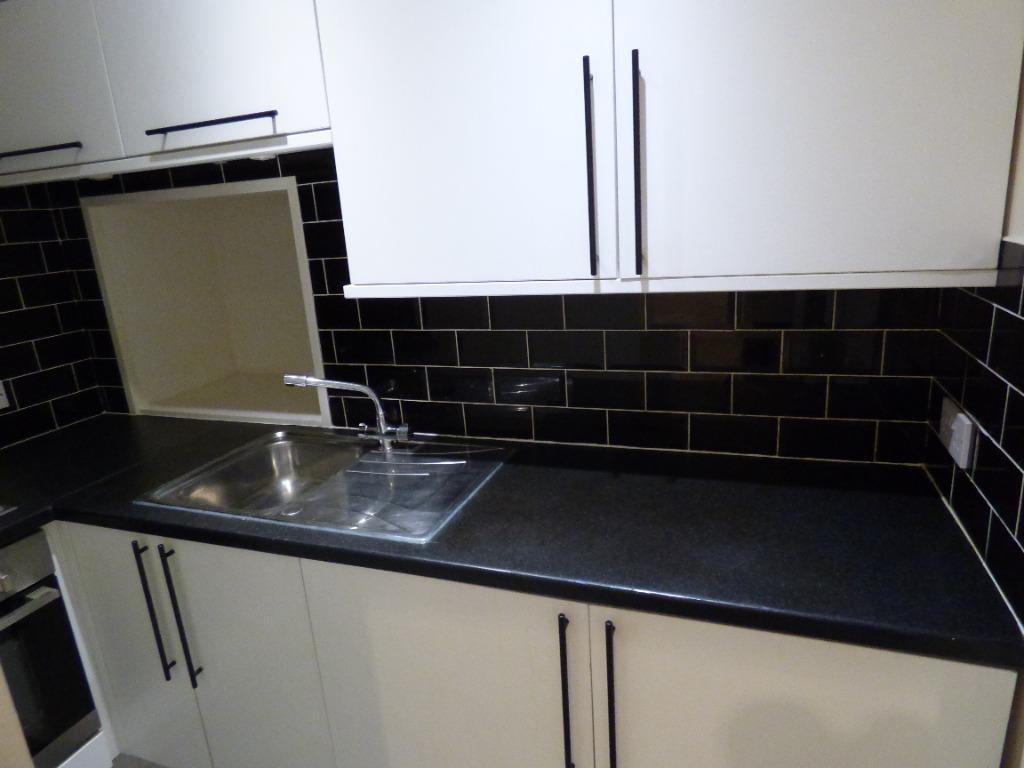 Apartment in Edinburgh, Jock's Lodge, Northfield/Willowbrae - View 5