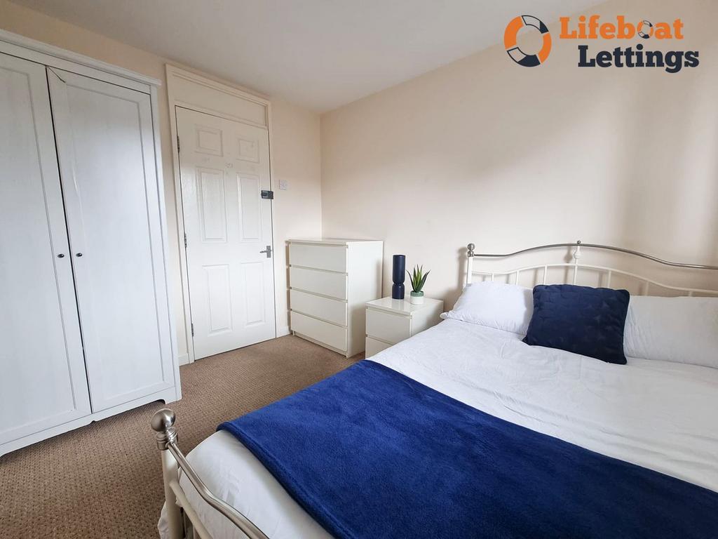 Bedroom 5b