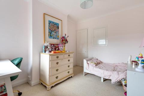 3 Bourne Road, Godalming, GU7 3NQ