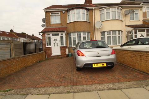 1 Sunnycroft Road, Southall, UB1 2XE