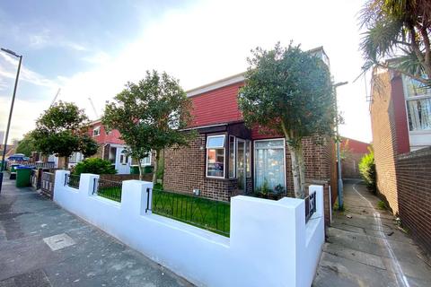32 Betsham Road, Erith, DA8 2BG