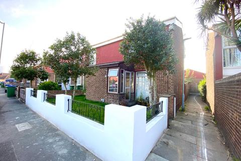32 Betsham Road, Erith, DA8 2BG