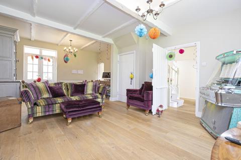 Greensted Cottage Greensted Road, Ongar, CM5 9LB