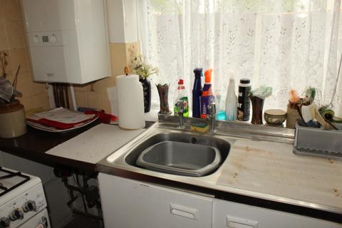 1b Waters Road, London, SE6 1UD