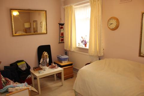 1b Waters Road, London, SE6 1UD