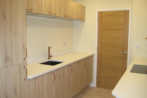 2 bedroom apartment to rent, Princes Street, Yeovil BA20