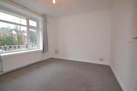 2 bedroom flat to rent, Desborough House, High Wycombe, HP13