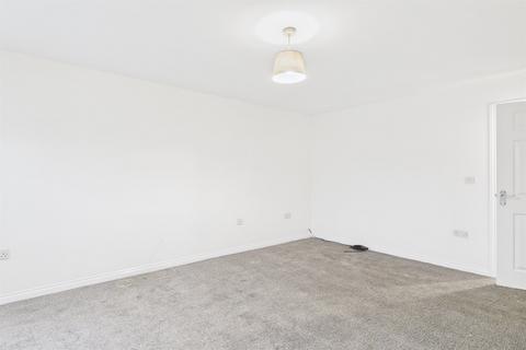 3 bedroom semi-detached house to rent, Sidings Place, Fencehouses, Durham