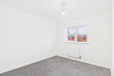 3 bedroom semi-detached house to rent, Sidings Place, Fencehouses, Durham