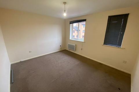 1 bedroom flat to rent, Streamside Close, N9