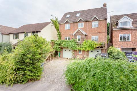 4 bedroom detached house for sale, West Road, Stansted, Essex, CM24